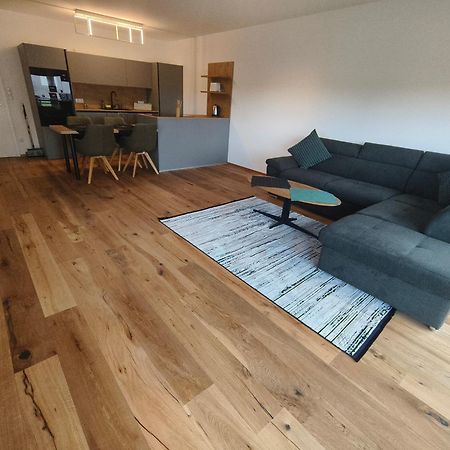 קלוסטרניובורג Triplex Appartements מראה חיצוני תמונה