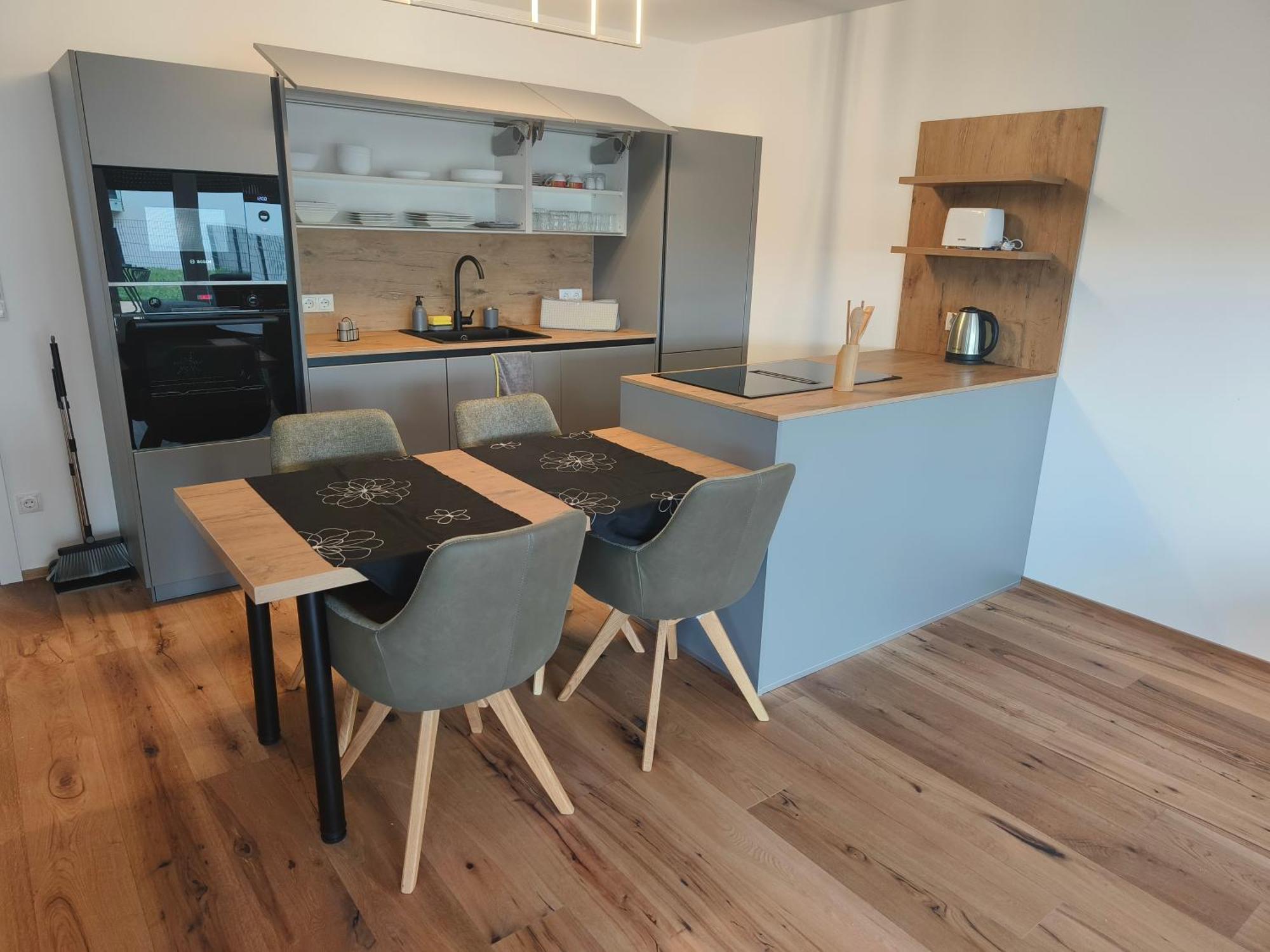 קלוסטרניובורג Triplex Appartements מראה חיצוני תמונה